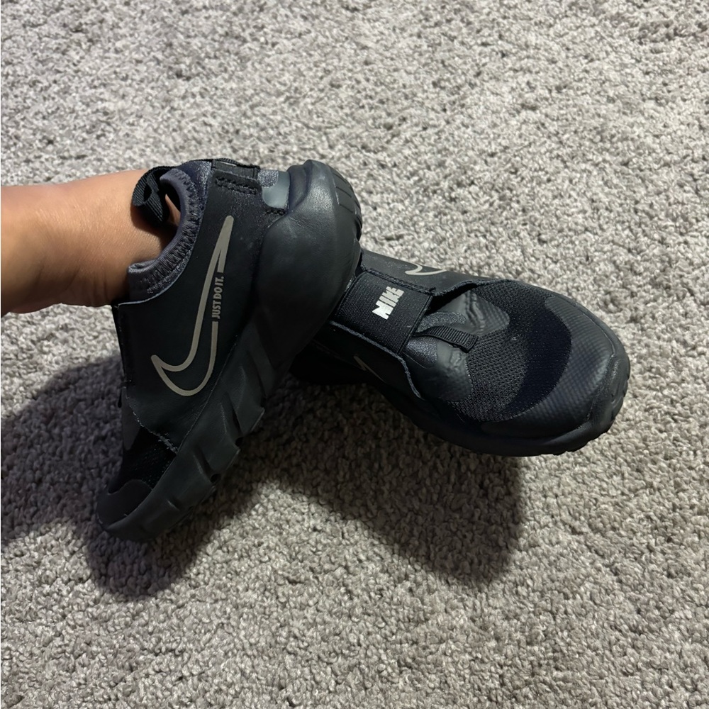 Nike shoes|kids|